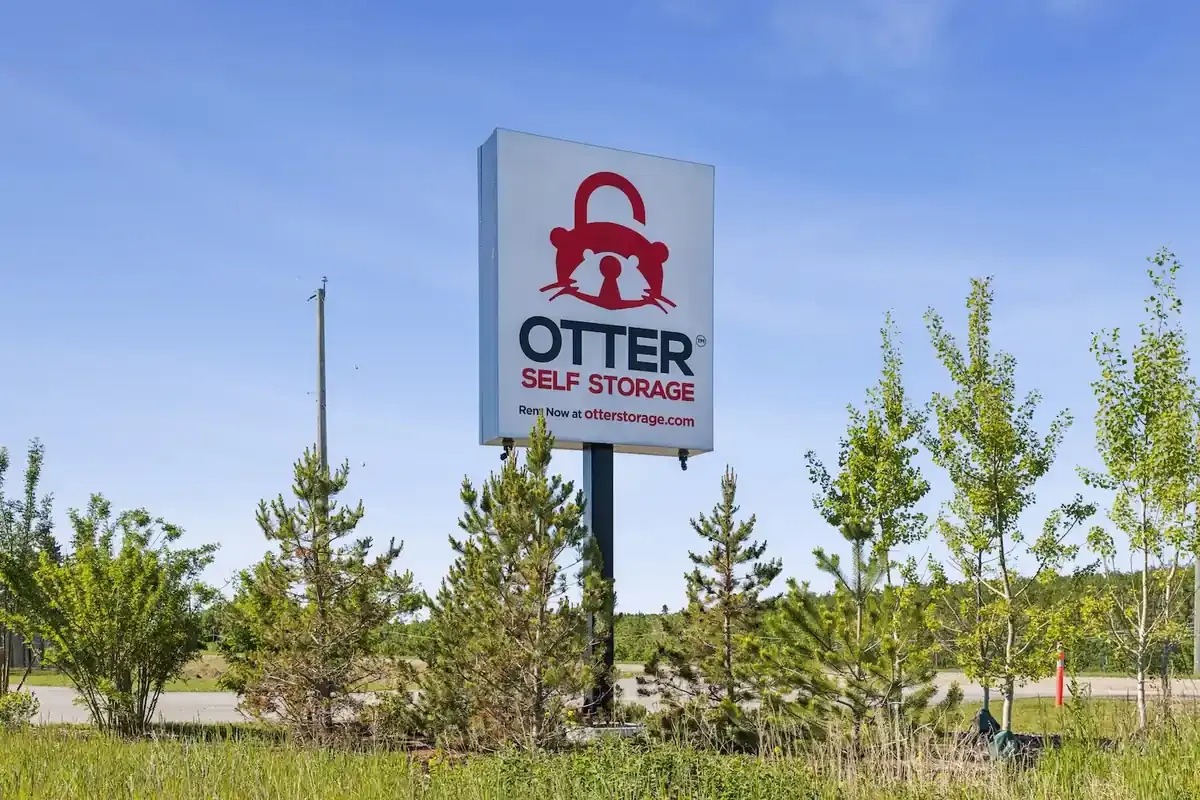 Otter Self Storage in Calgary pole sign